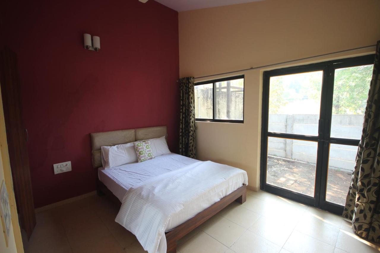 Jenjon Karjat Resort - One Bhk Premium Chalet With Optional Swimming Pool Eksteriør billede